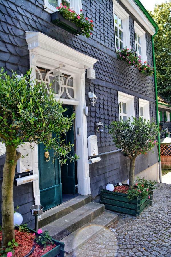 Gästehaus Ehringhausen 63  Remscheid Exterior foto